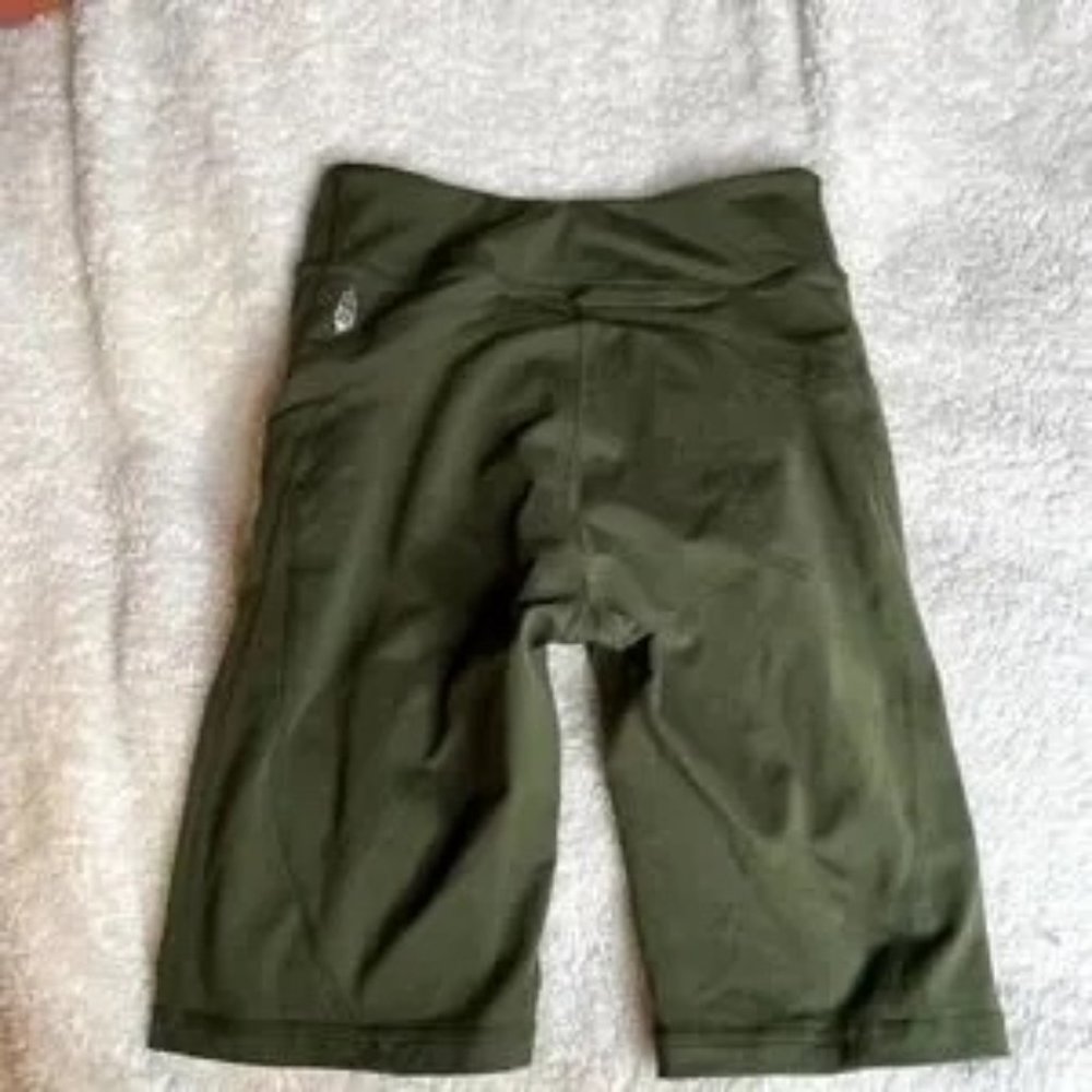 FREE PEOPLE MOVEMENT Biker Baby Green Biker Shorts High Rise Small S Olive - Picture 2 of 7